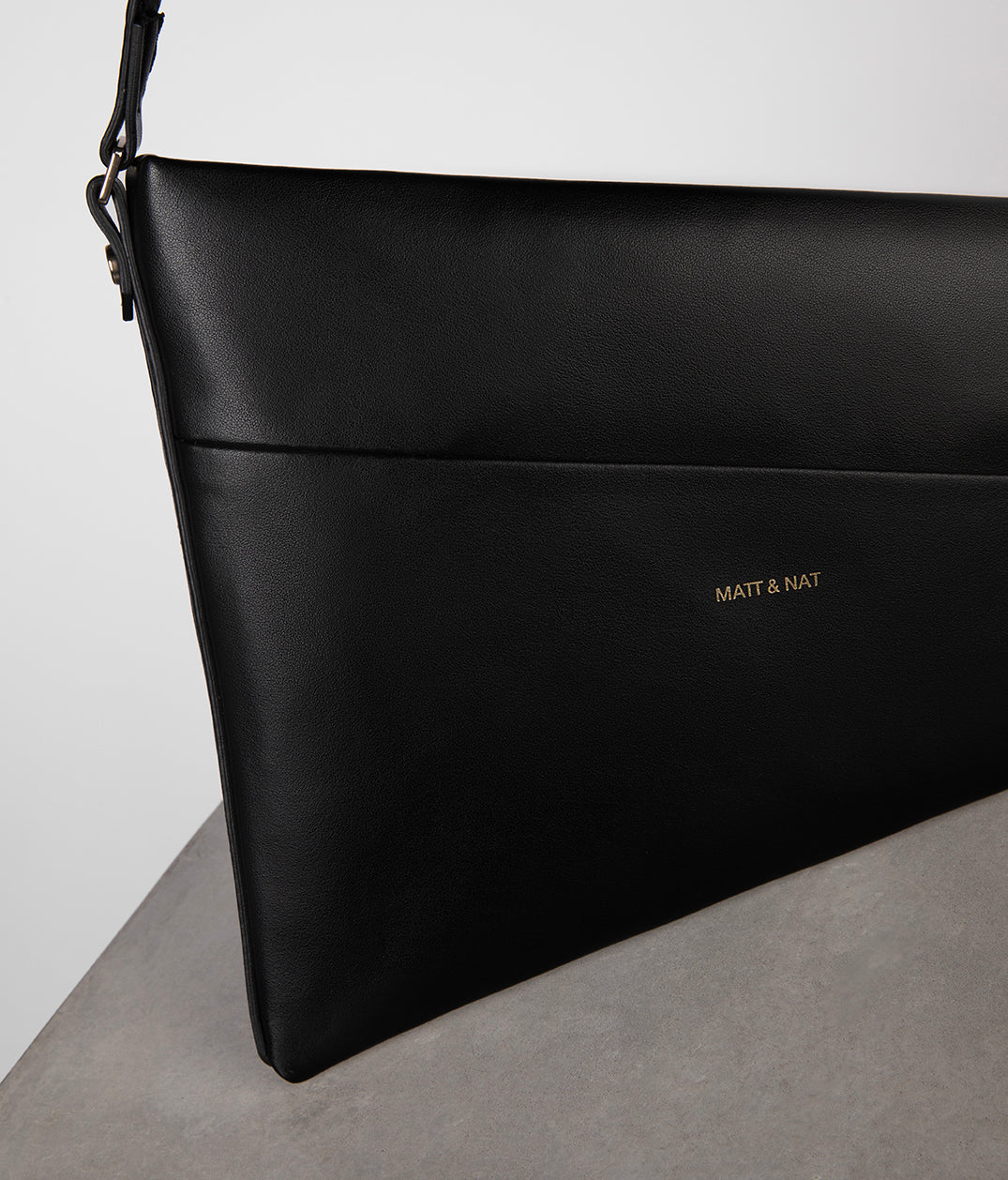 MAITRY Vegan Shoulder Bag - UPPEAL | Matt & Nat