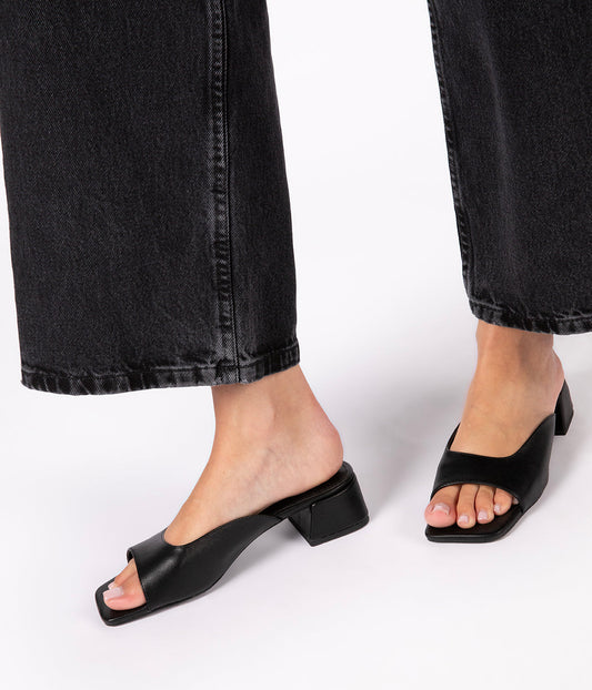 ANGELE Women's Vegan Sandals | Matt & Nat