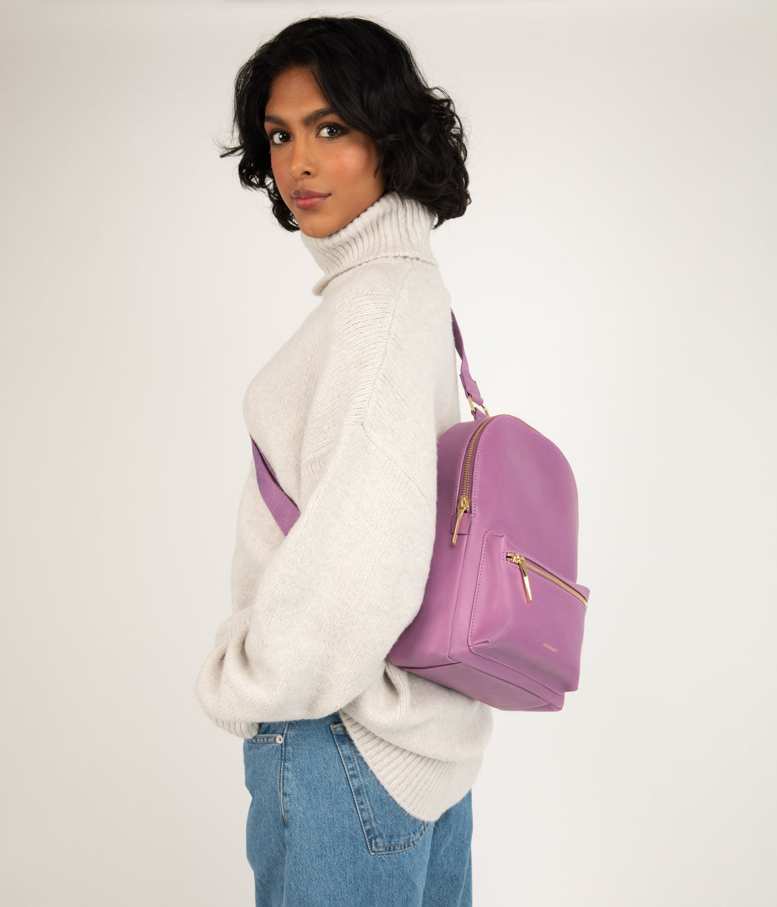 VOAS Vegan Sling Bag - Vintage | Matt & Nat