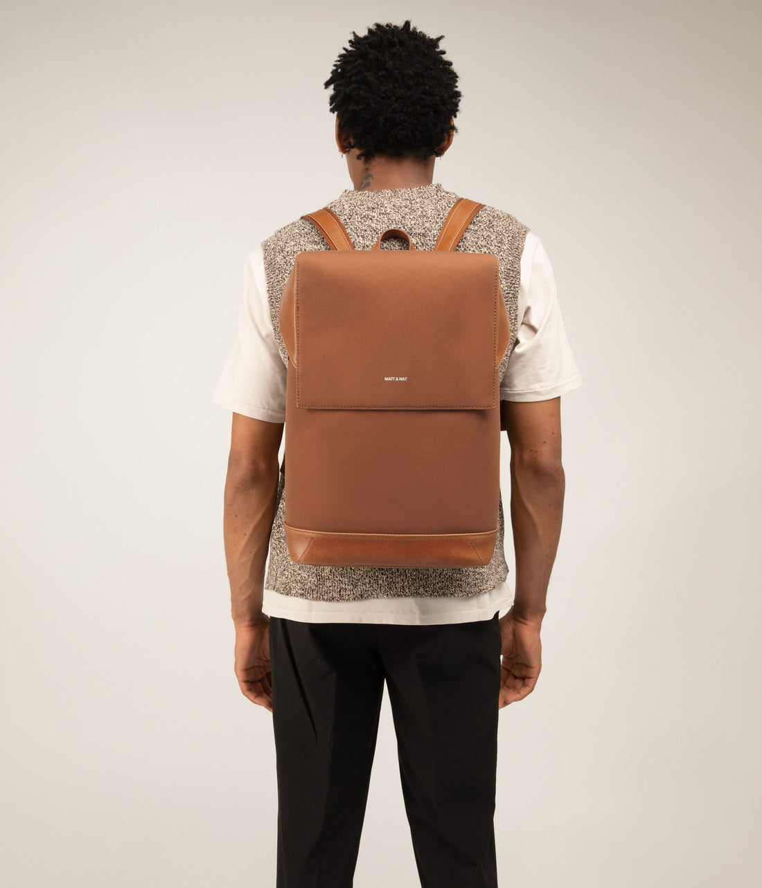 HOXTON Vegan Backpack - Canvas | Matt & Nat